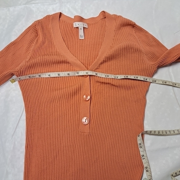 LEITH Ribbed Sweater - Picture 8 of 9